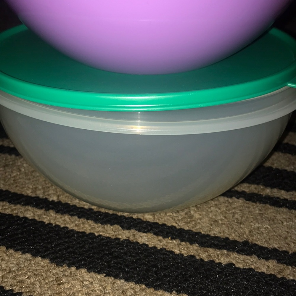 Tupperware 💕💜💚 - Picture 4 of 5